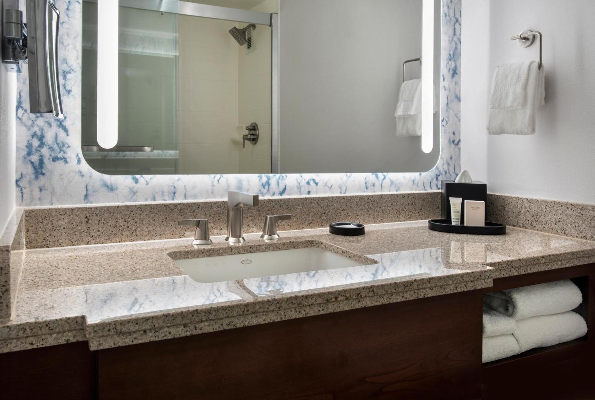 Westchester Marriott Tarrytown Exteriör bild